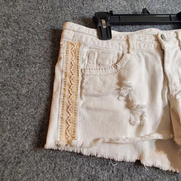 Mossimo Womens Denim Low Rise Short Short White Distressed Jean Shorts Size 11 - Picture 3 of 16